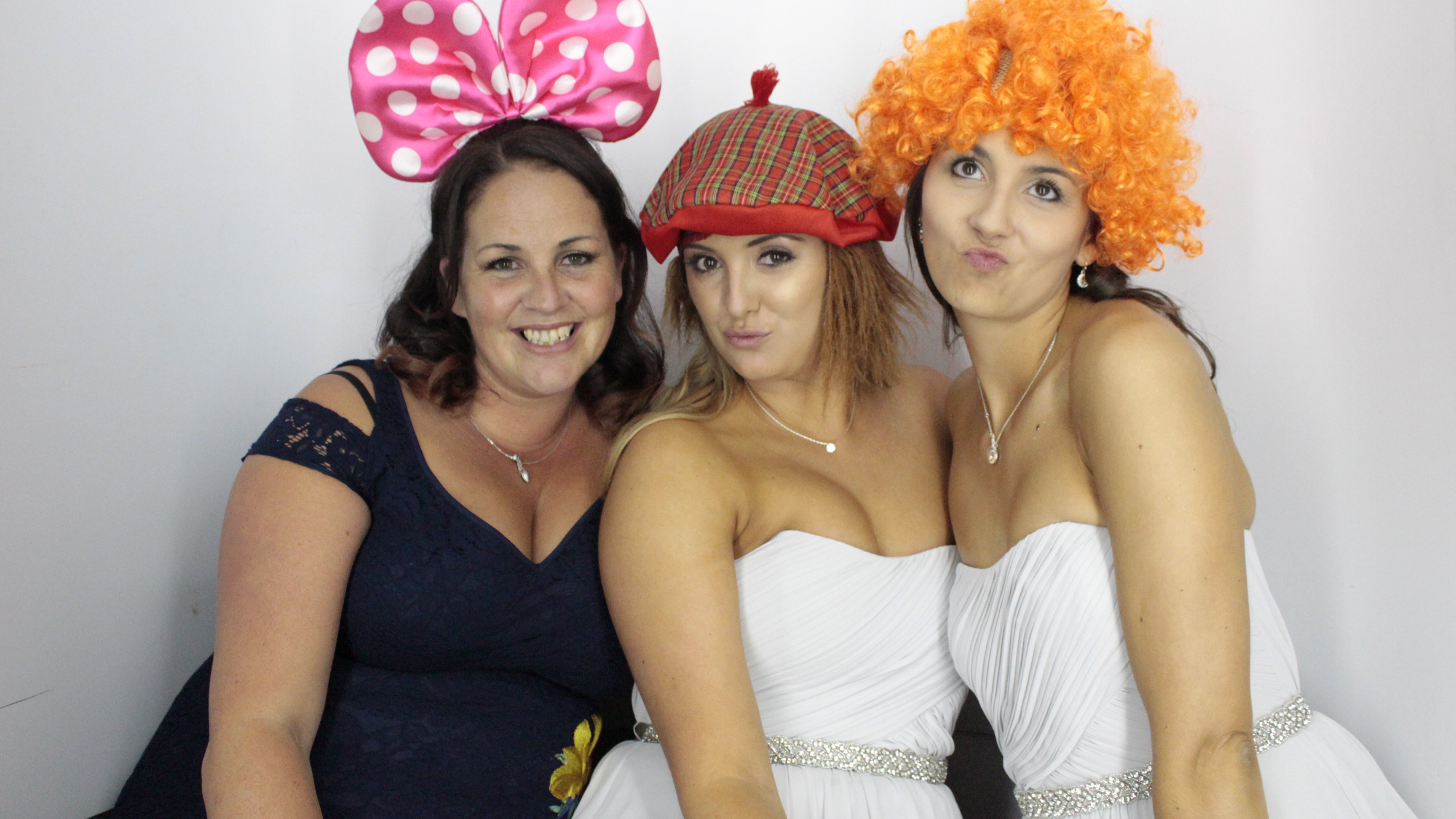 Jade and Duncan's Wedding | View more photos from the event at gallery.myphotoboothexperience.co.uk/u/MyPhotoBoothExperienceLtd/Jade-and-Duncans-Wedding